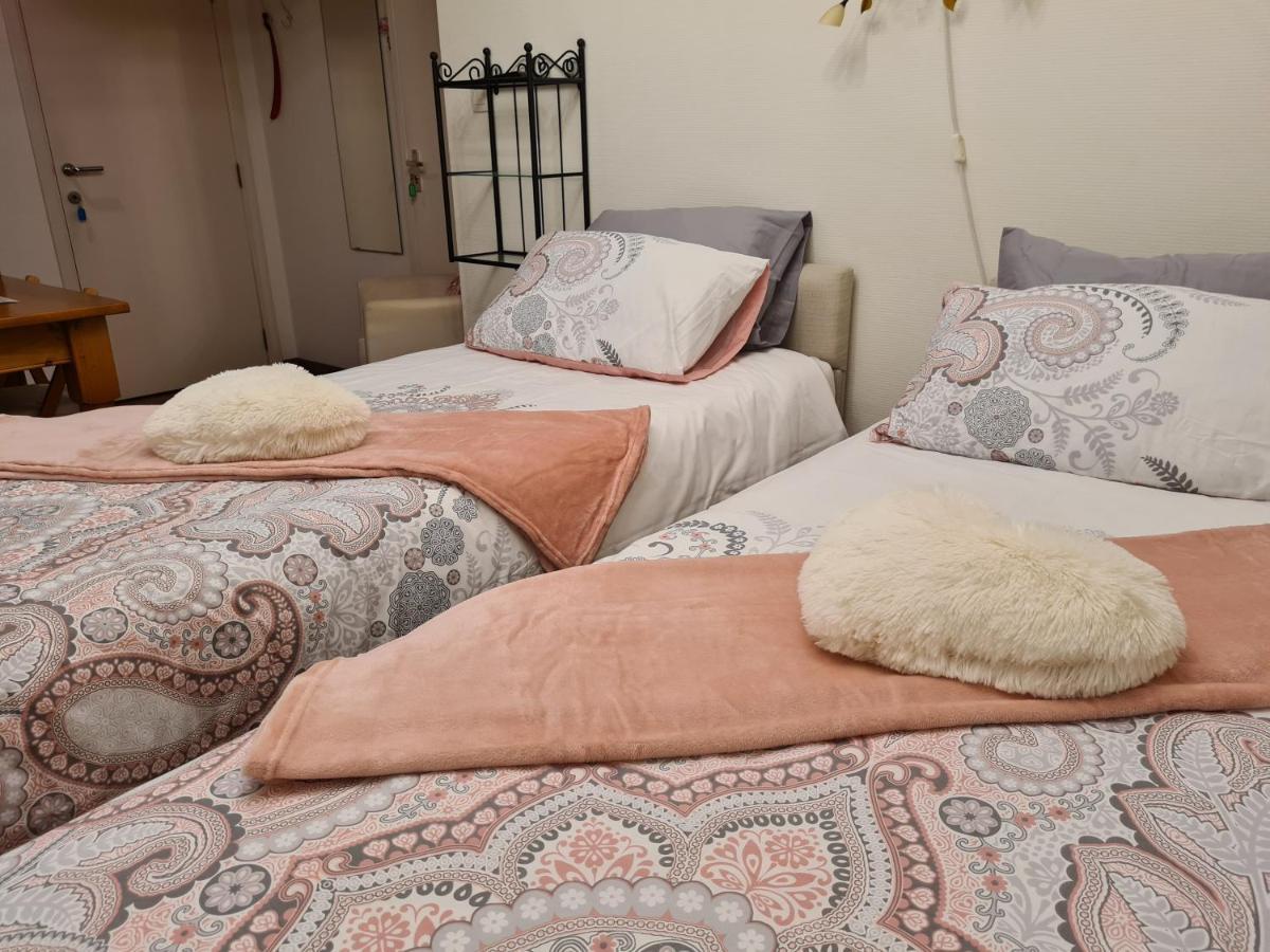 La Rose Bed & Breakfast Pelt Luaran gambar